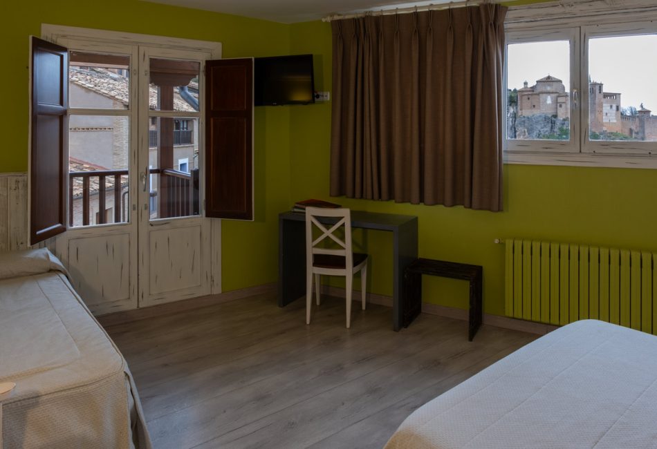 habitacion cuadruple en alquezar