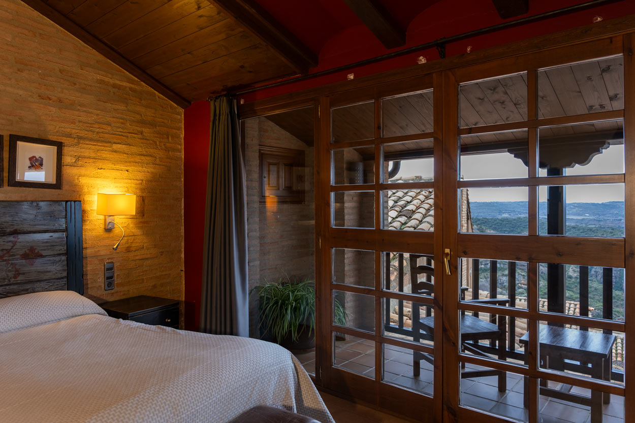 hotel para canyoning guara